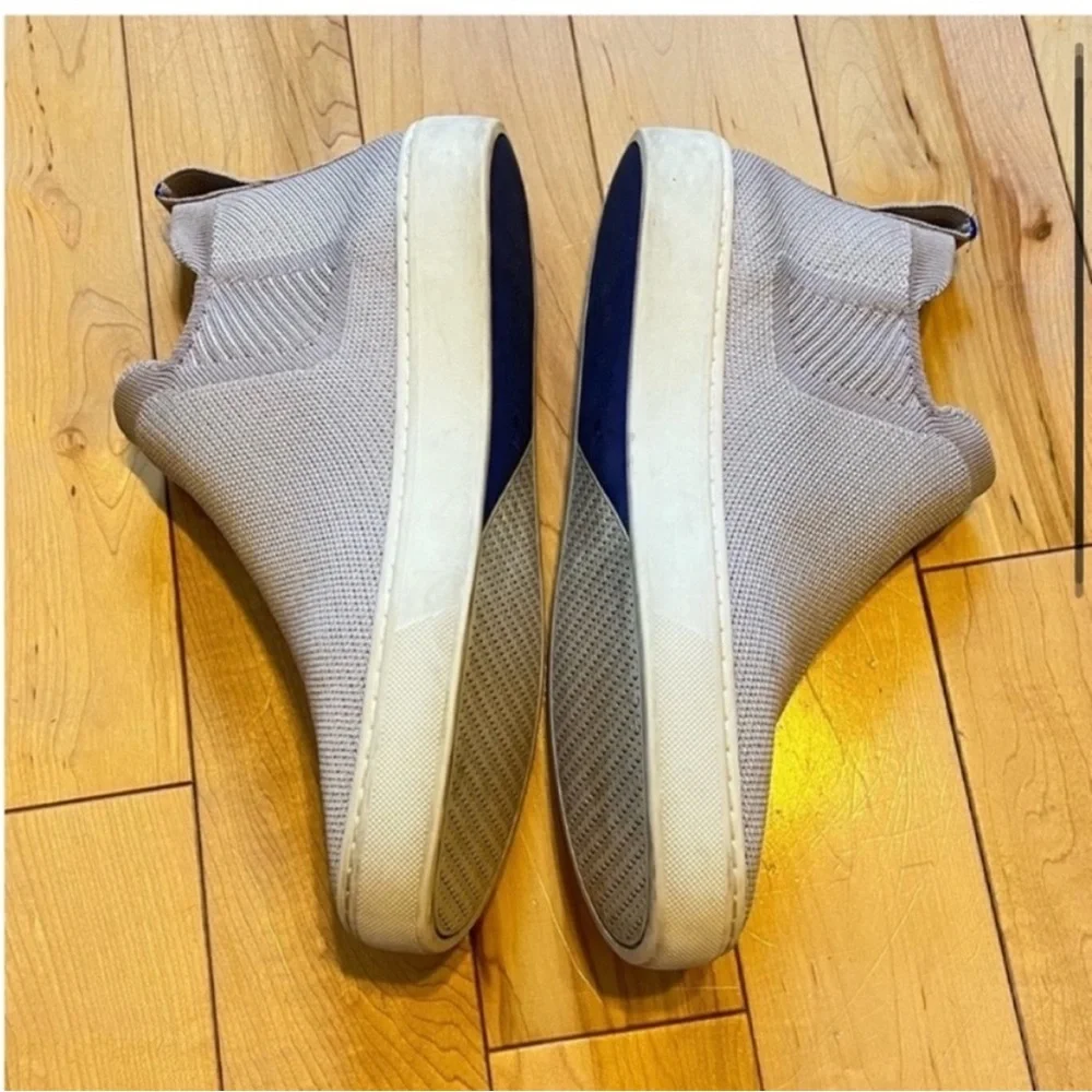 Rothy's The Chelsea Ankle Boot in Lilac Gray pull on high top style size 8.5